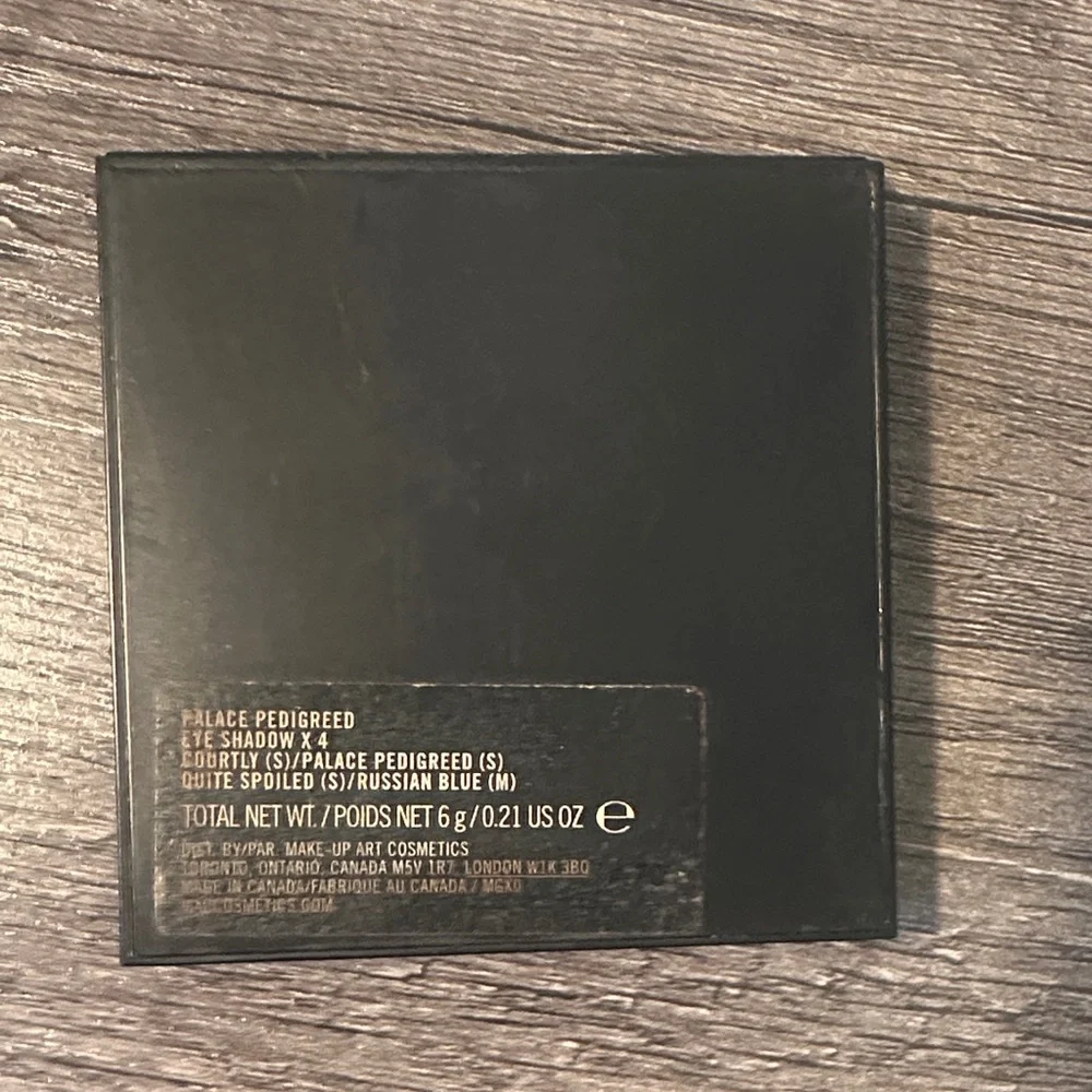MAC Cosmetics Eyeshadow Quad - Cream, Purple, Pink, Gray